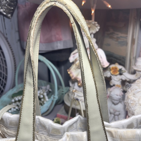 Vintage CHANEL Travel Ligne Tote Bag - Picture 3 of 10